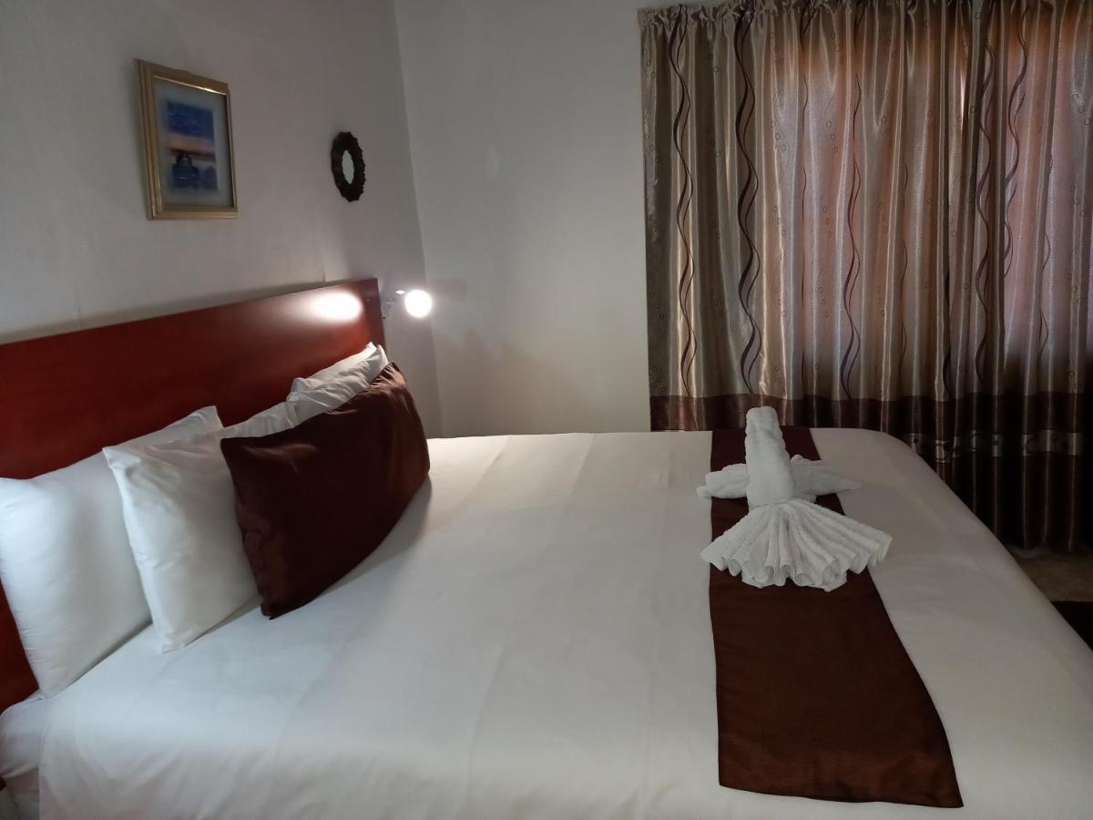 Rest Shade Bed And Breakfast Palapye Exterior foto